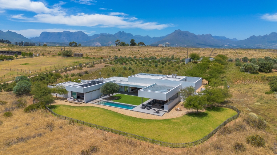 3 Bedroom Property for Sale in Devonvallei Western Cape